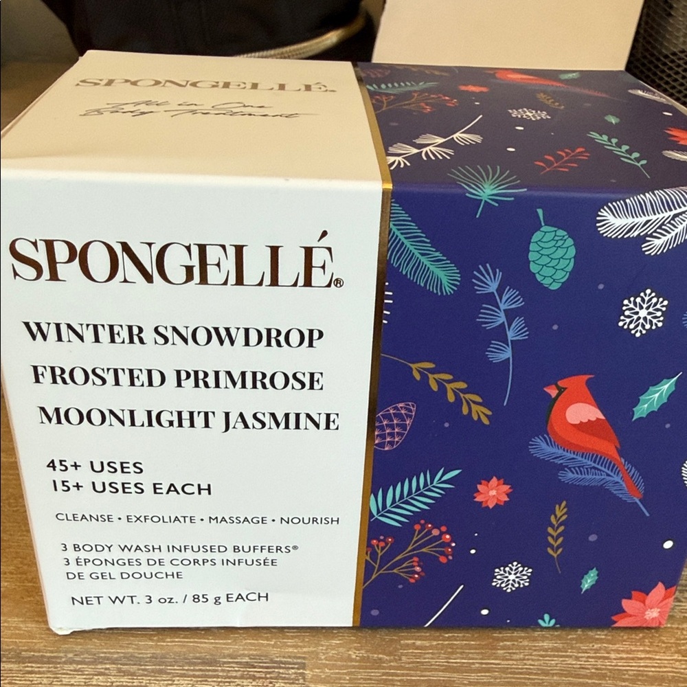Spongelle Winter Snowdrop Cleanser - Blue and Red
